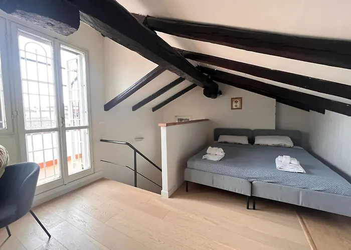 아파트 La Favolosa Casa Di Amelie *